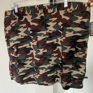 Plus Size Camo Cargo Mini Skirt 3X – Stretch Waist, Utility Pockets